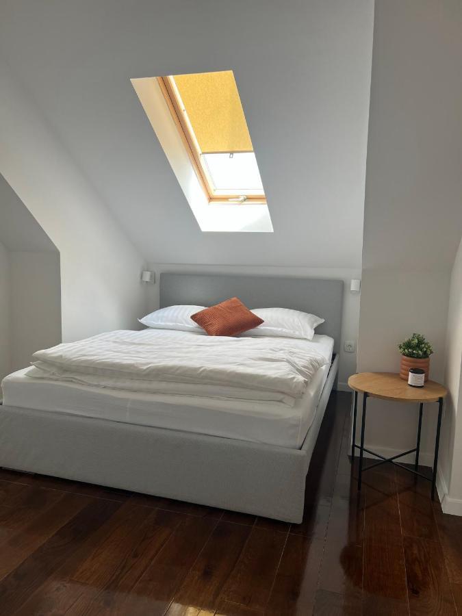 Cozy Loft Apartment In Zagreb Center Bagian luar foto